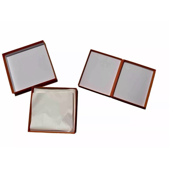 🆕 Authentic Hermès Gift Boxes, Tissue, Receipt Holder, Ribbons - Picture 3 of 3